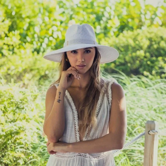Niki Beach Saylor Elegant Cream Wide-Brim Hat - Picture 6 of 6